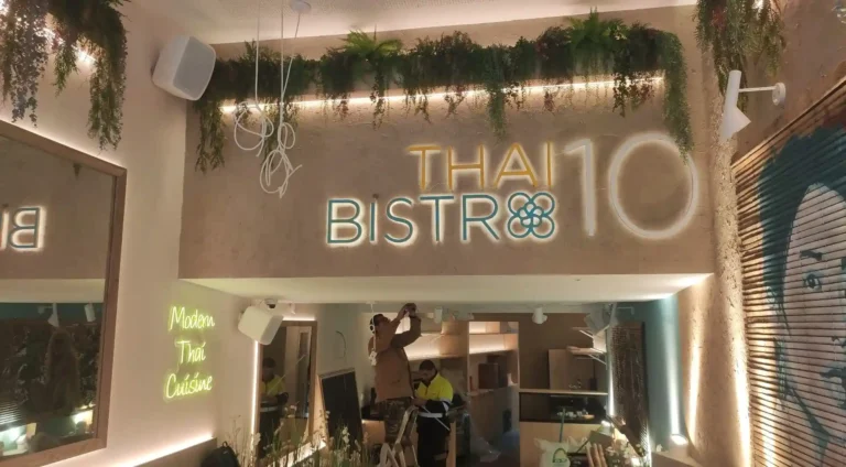 Rótulos corpóreos del restaurante Thai Bistró de Barcelona